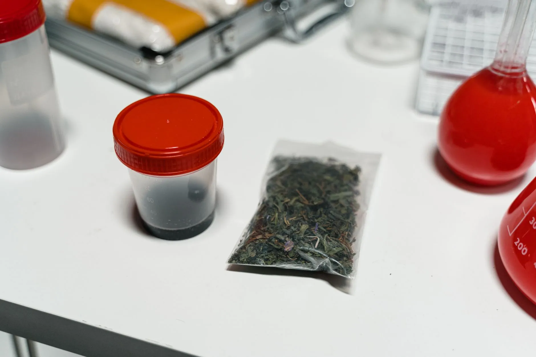 风湿科常见疾病中西医结合诊疗规范及长期管理要点解析